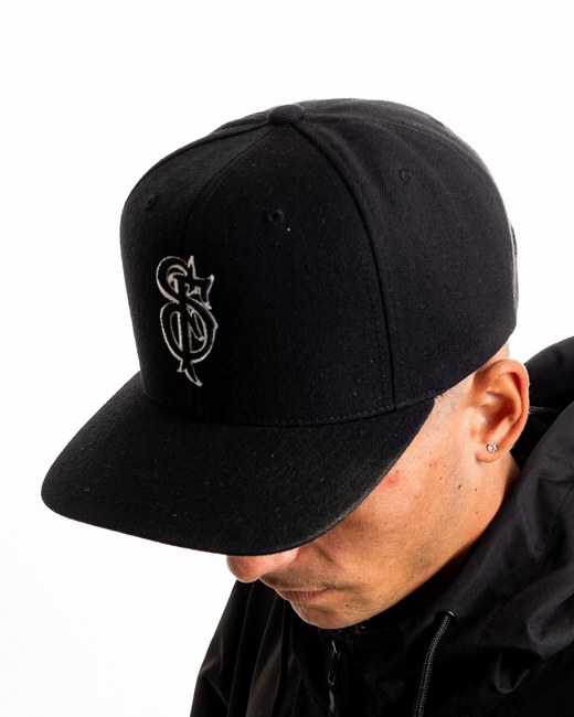 Boné Classics SF — Preto / Aba Verde