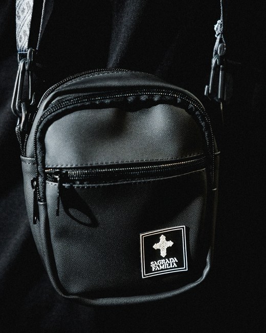 Shoulder Bag Etiqueta Preta — Preta